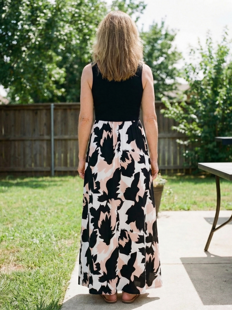 Black Scoop Neck Sleeveless Printed Flowy A-Line Maxi Dress