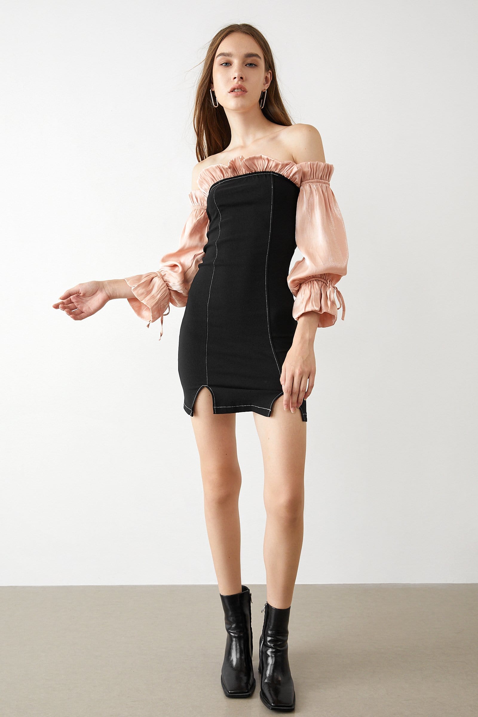 Zinnia Black Off-Shoulder Mini Dress