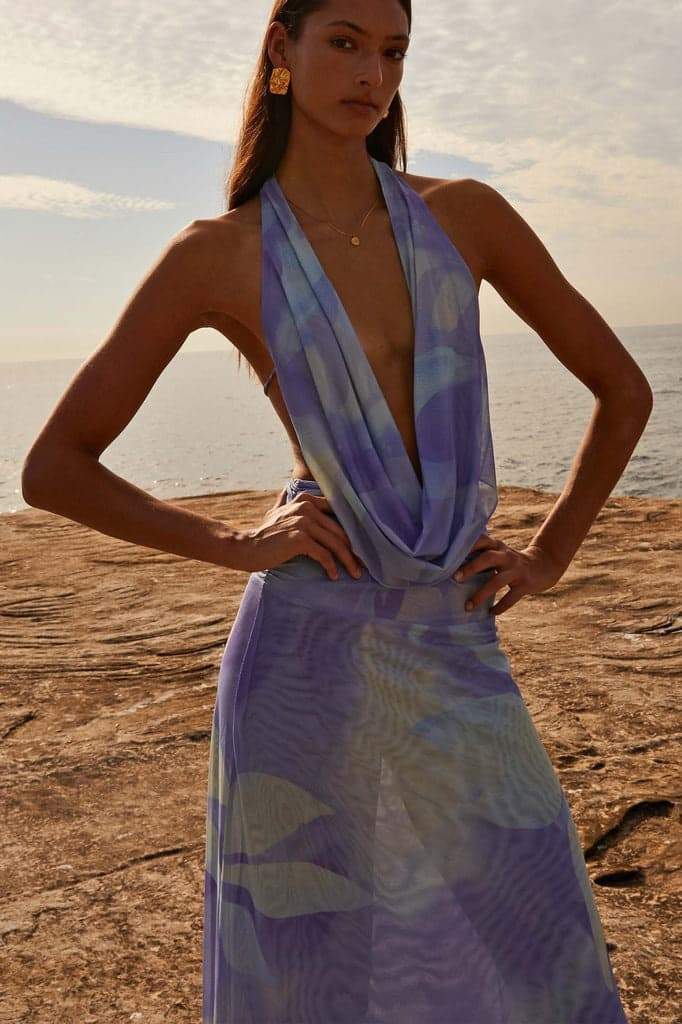 Aída Timeless Printed Halterneck Maxi Dress Boutique Collection