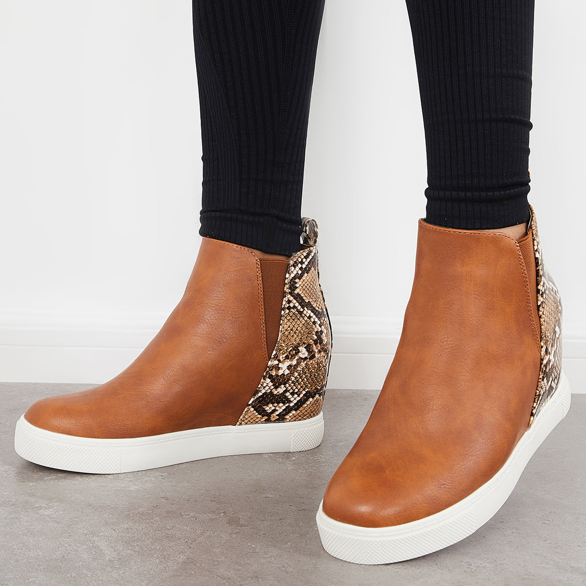 Chic Orthopedic Sneakers with Unique Design