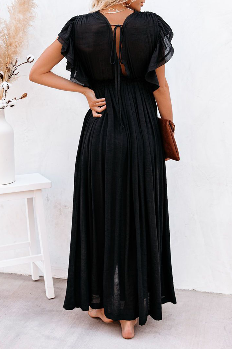 Sophisticated Dress with a Clean Classic Look