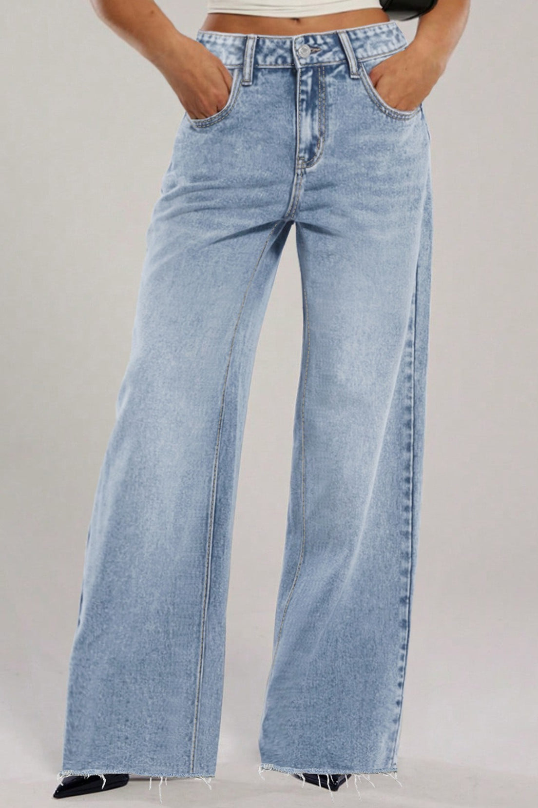 Embroidered Bow Pocket Jeans