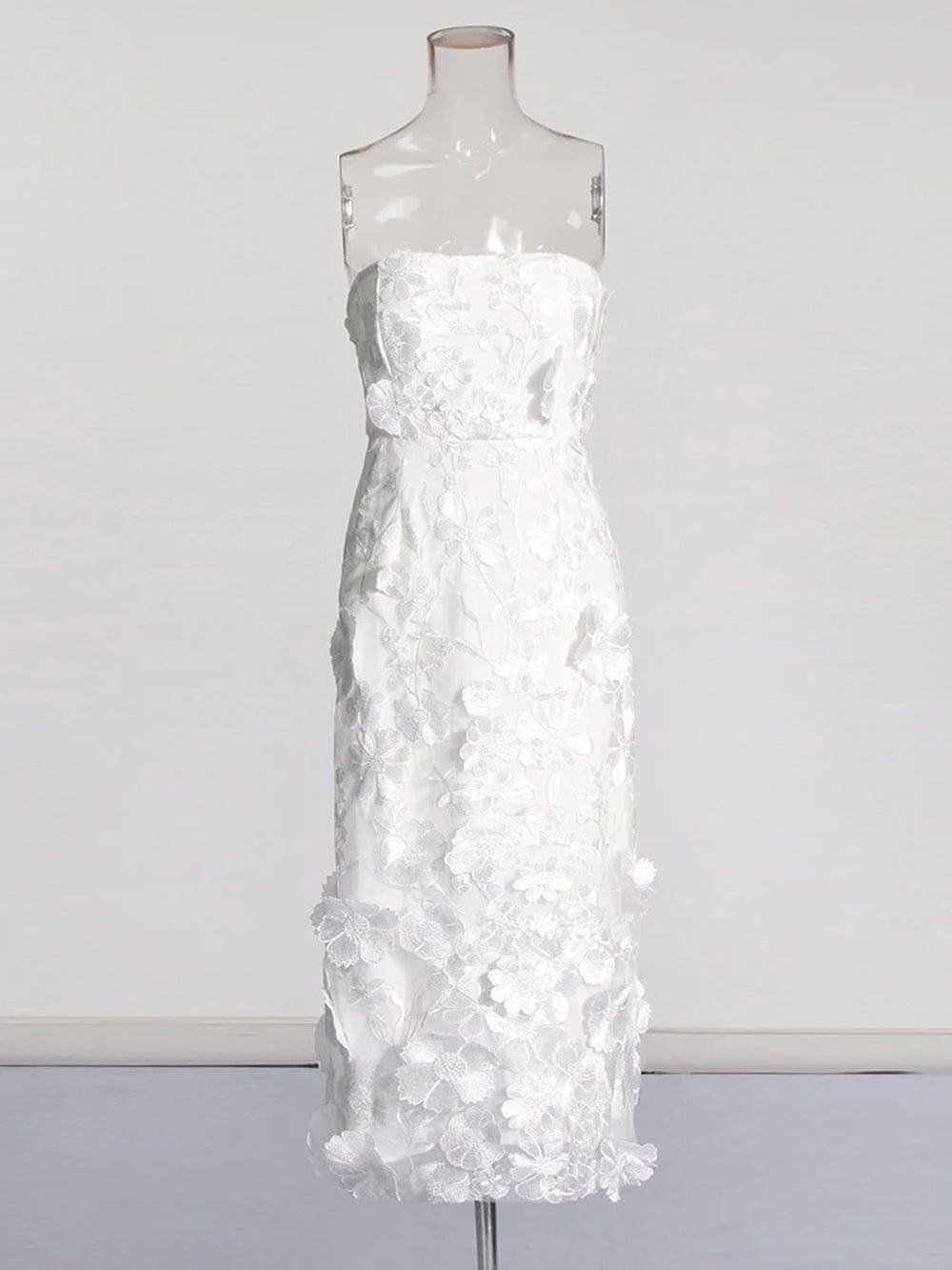 3D Floral Applique Strapless Bodycon Midi Dress 4
