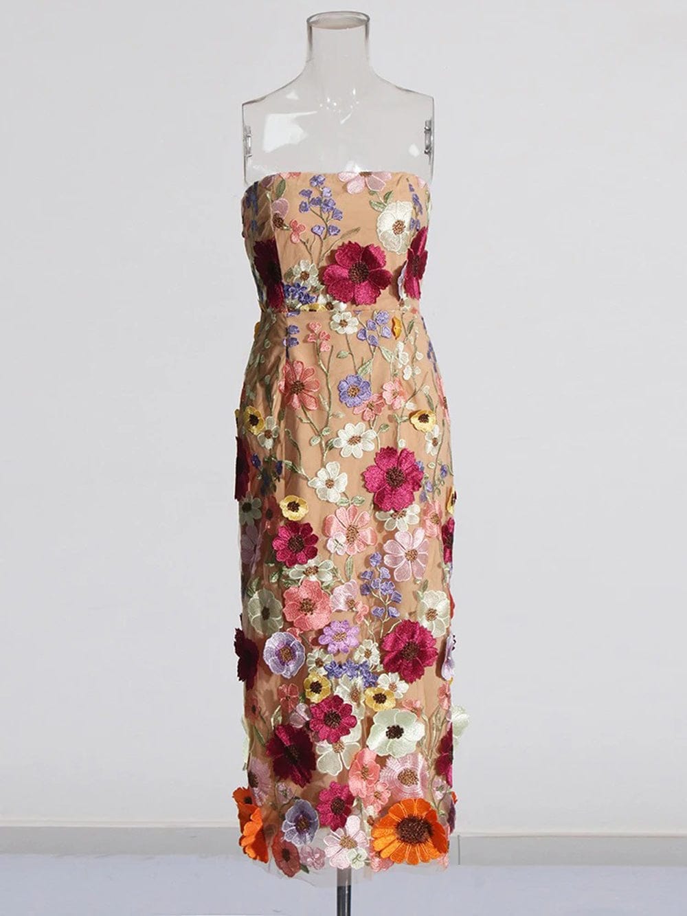 3D Floral Applique Strapless Bodycon Midi Dress 7