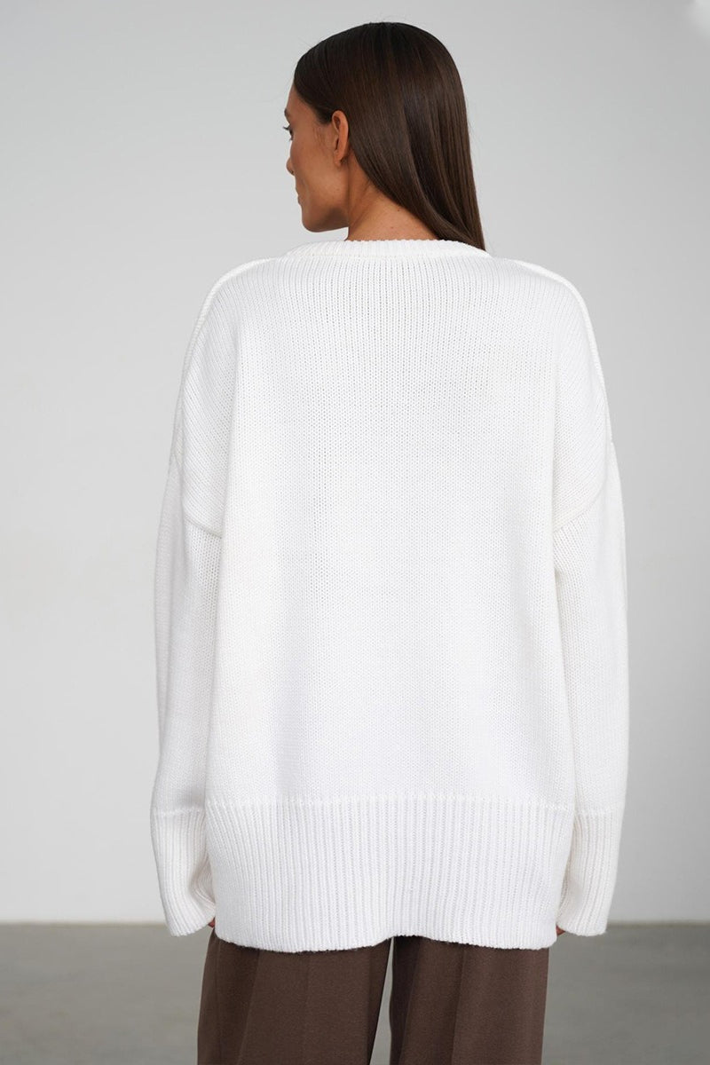 Classic Solid Crew Neck Relaxed Knit Sweater