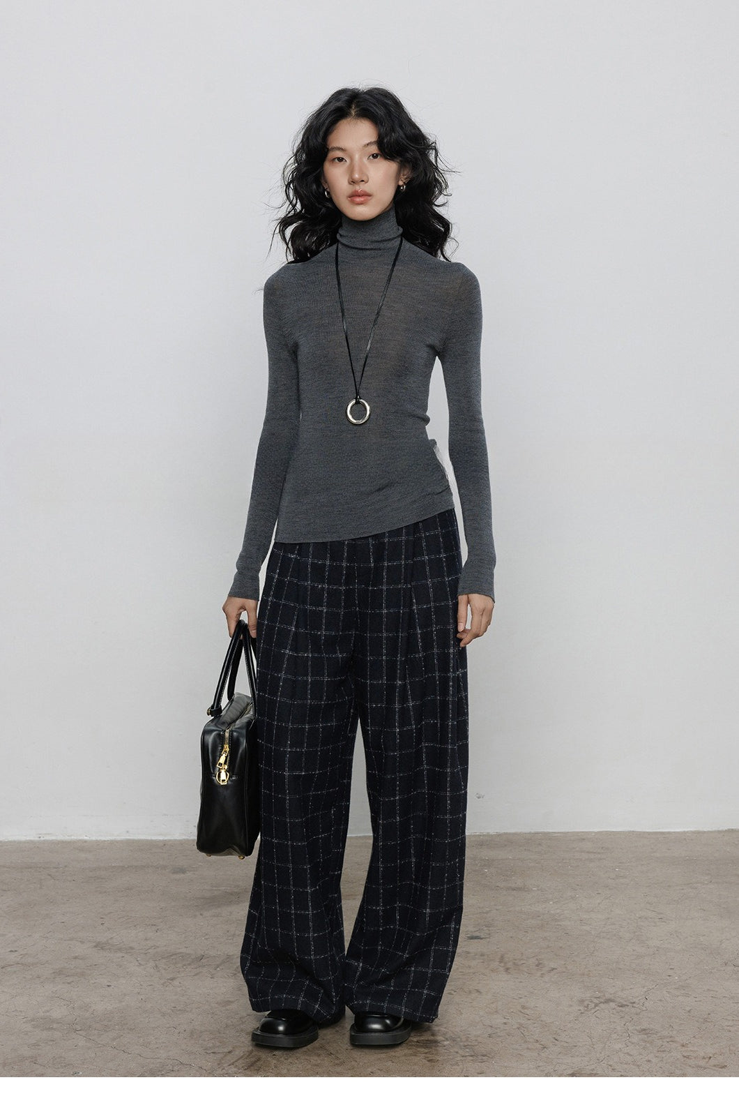 Soft Wool Turtleneck Fitted Stretchy Base Layer
