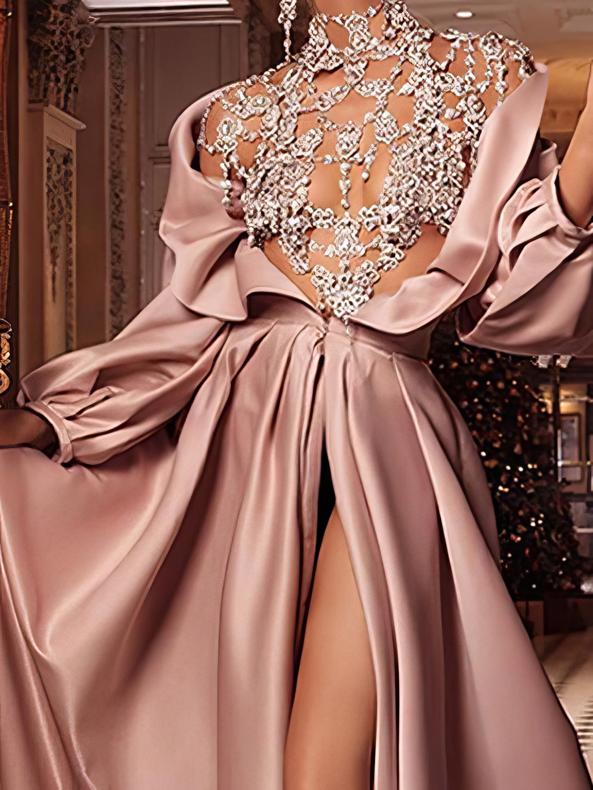 Classic Vintage Dress with a Flattering Fit