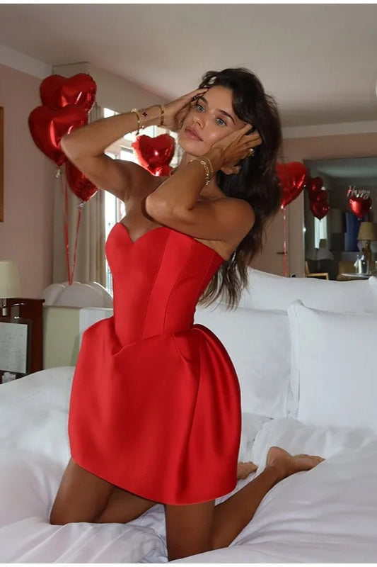 Red Off-Shoulder Pleated Hem Party Dress