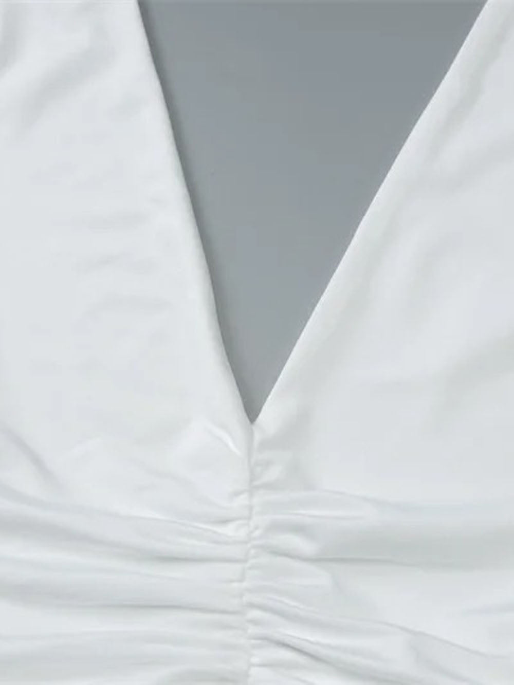 White Halter Neck Deep V-Neck Horizontal Ruched Bodycon Maxi Dress 4