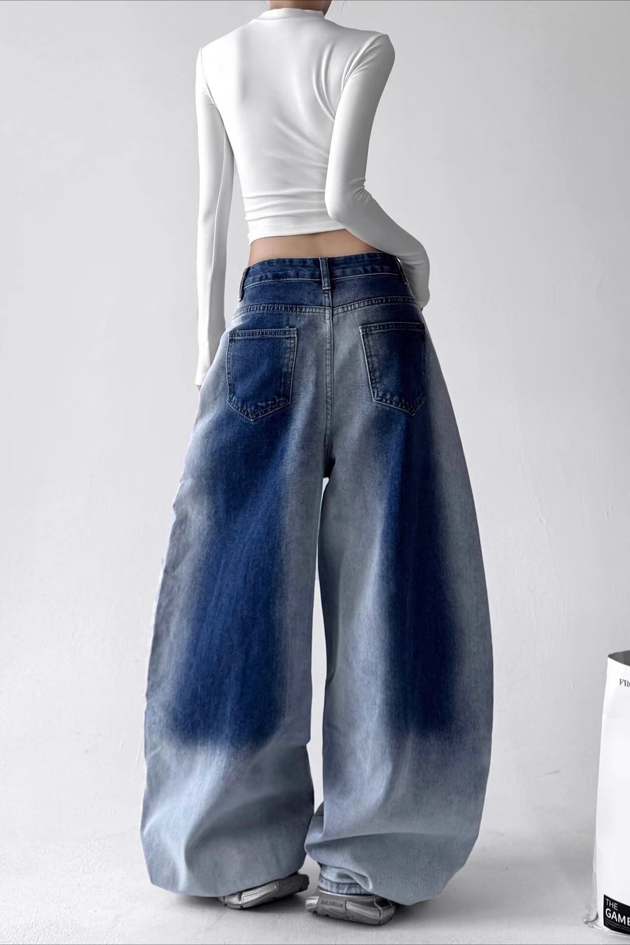 Vintage High Waist Wide Leg Gradient Washed Curved Jeans