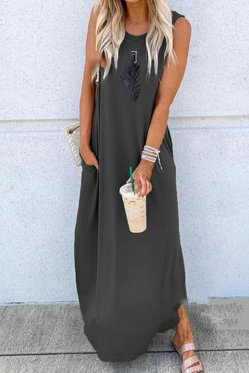 Elegantly Styled Dress for Everyday Wear