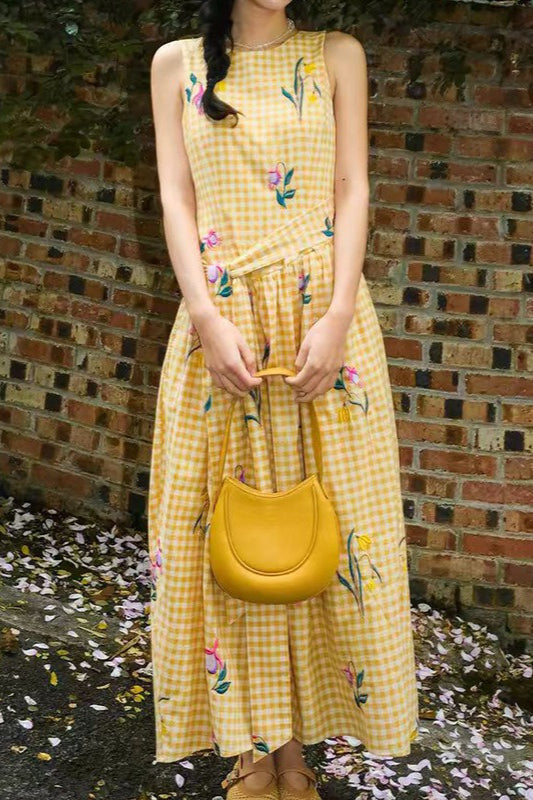 Vintage Heavy Floral Embroidery Tie Waist Sleeveless Long Floral Dress