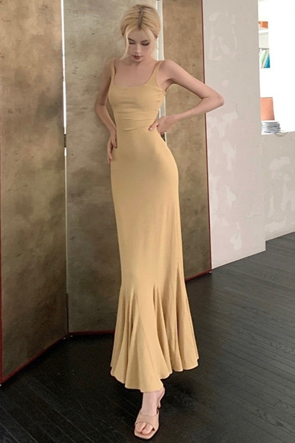 Spaghetti Strap Backless Dress 2
