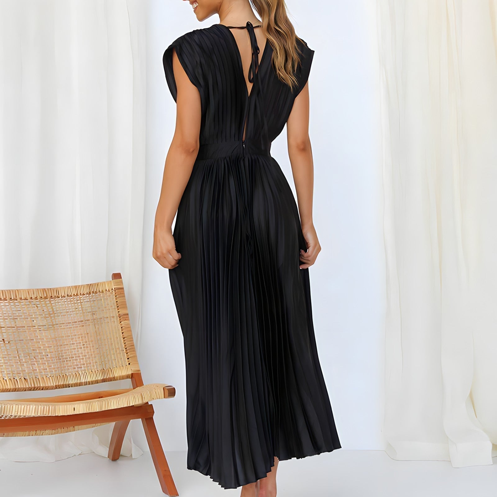Selena Boutique Dress Chic Silhouette Collection
