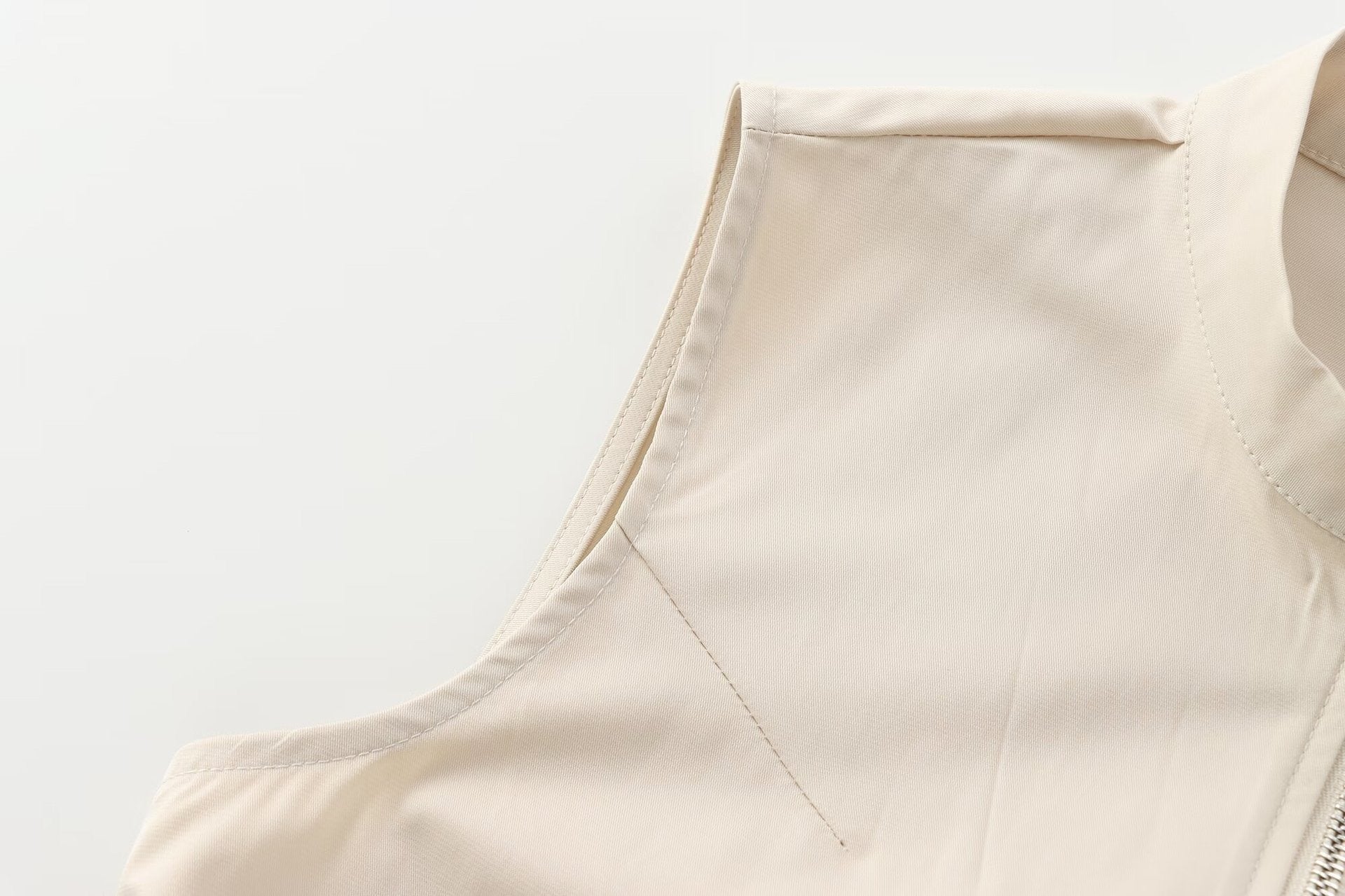 Drawstring sleeveless zip-up solid ruched mini dress