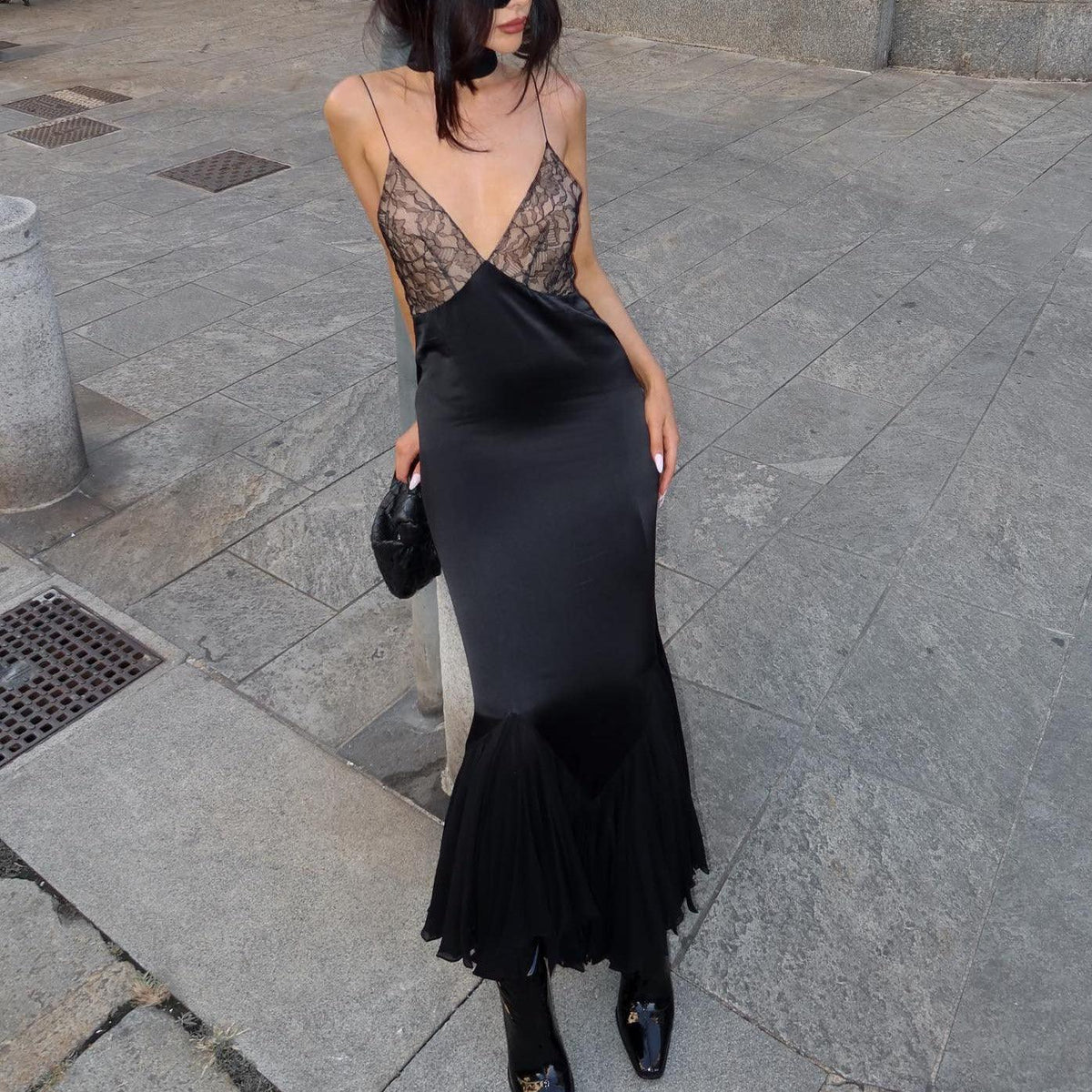 Black Spaghetti Strap Lace V-Neck Satin Fishtail Mermaid Maxi Dress