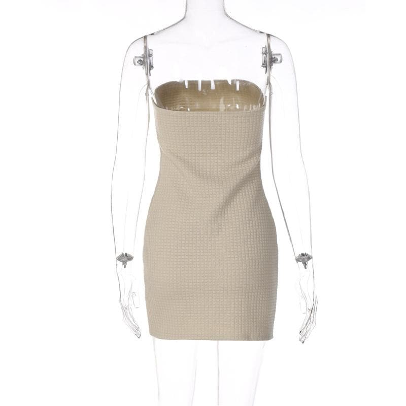 Sleeveless solid textured zip-up backless tube dress