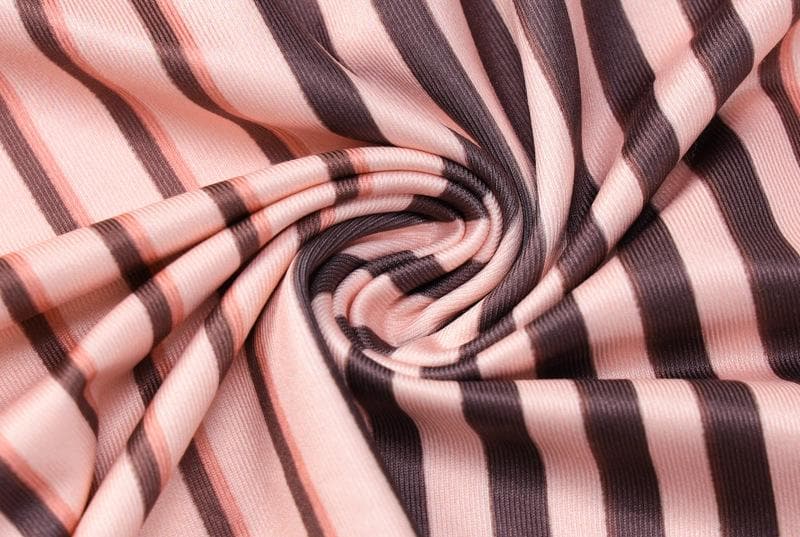 Crewneck body pattern short sleeve striped contrast midi dress
