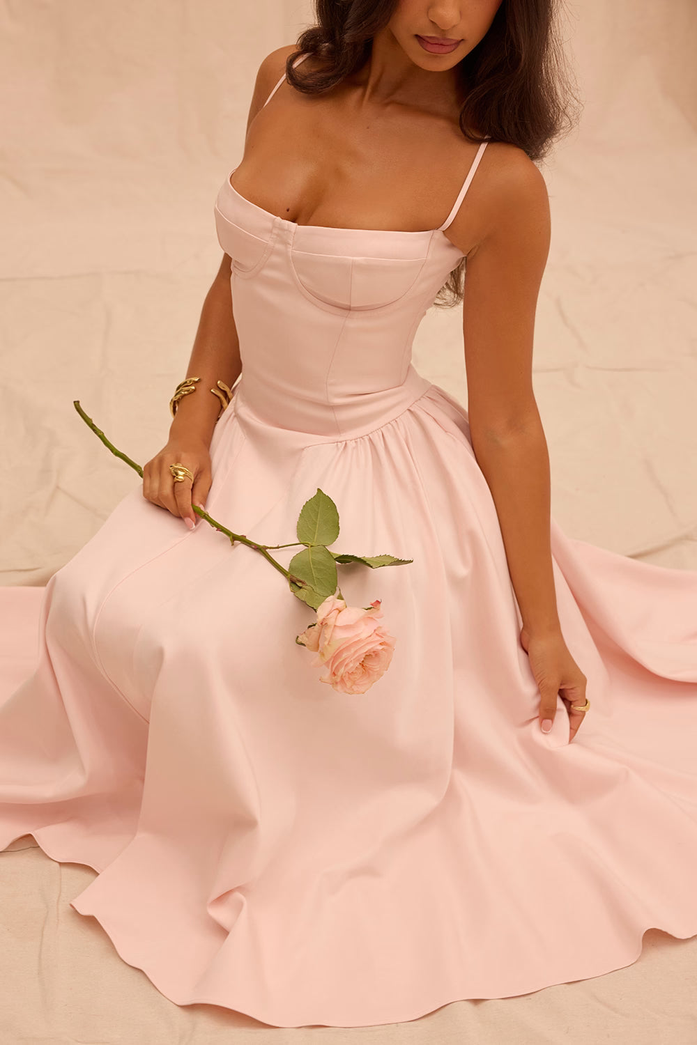 Lory Elegant Midi Dress