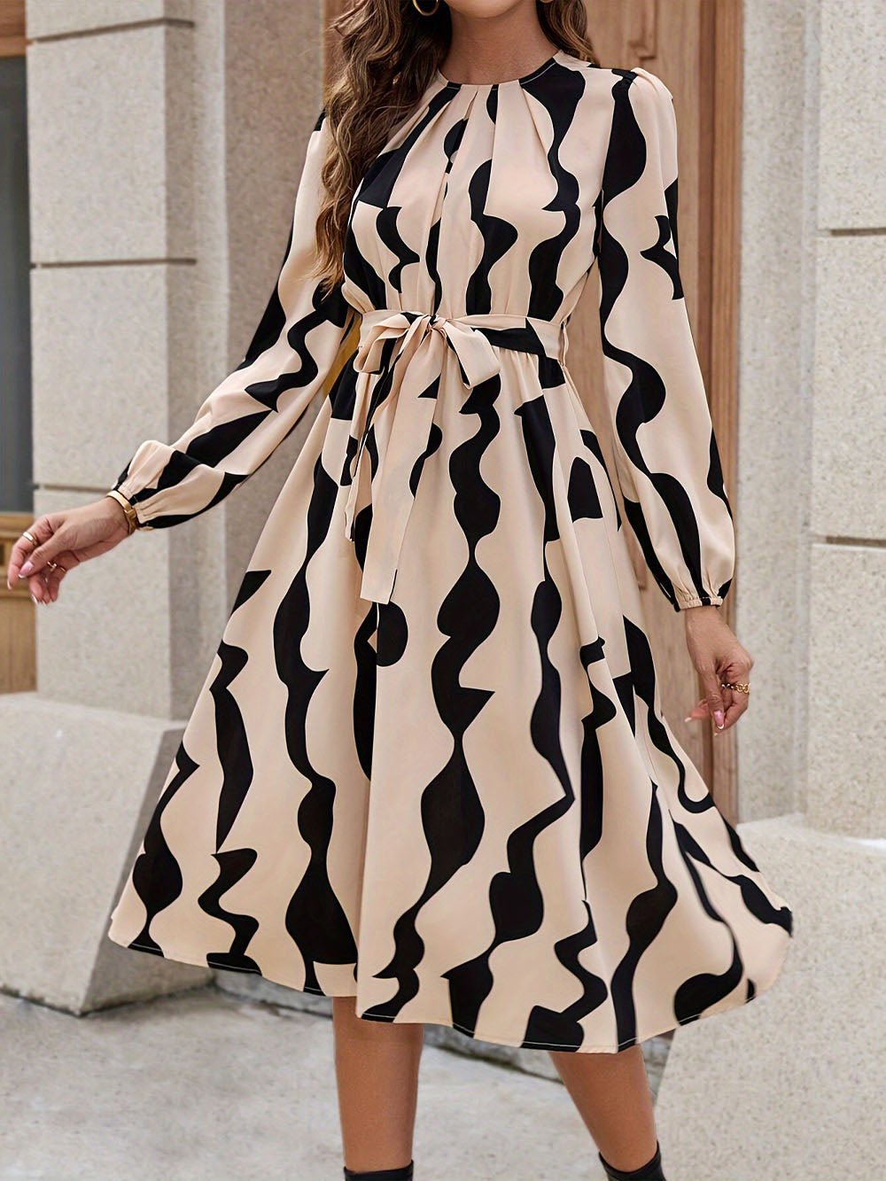 Multi Abstract Wave Print Crew Neck Tie Waist A-Line Midi Dress 3