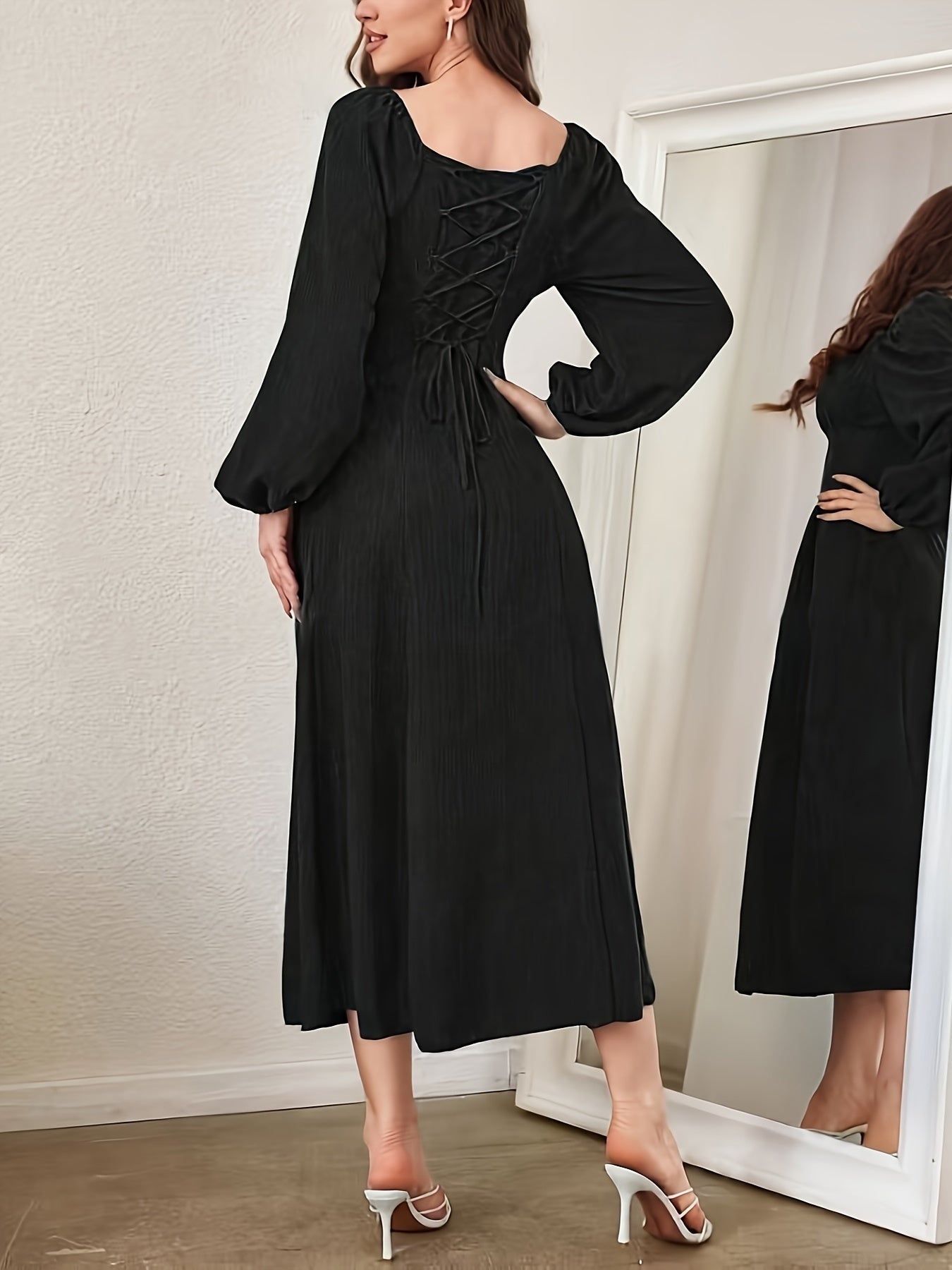 Leila Elegant Midi Dress with Cross Straps for Women Streetwear Style