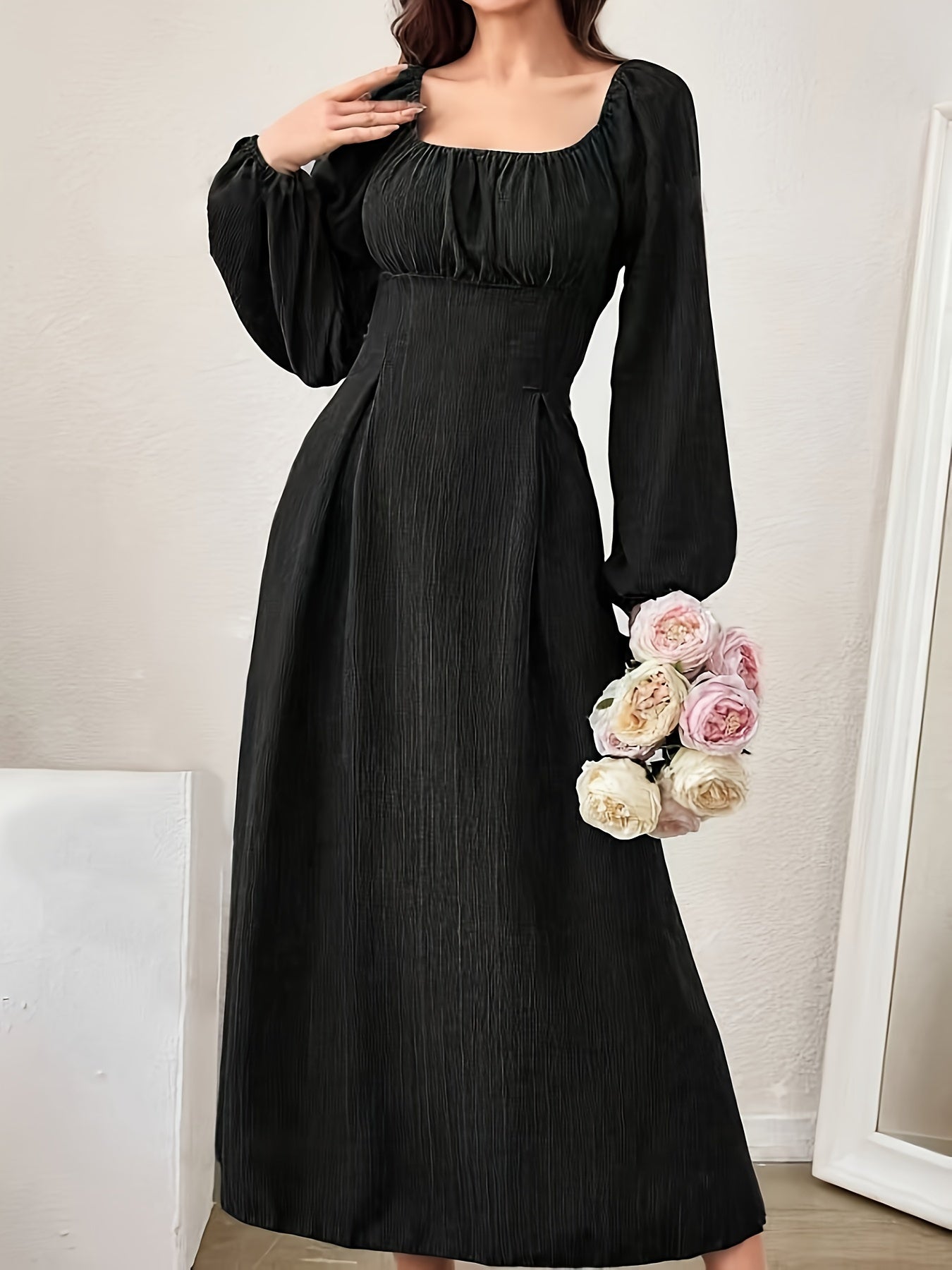 Leila Elegant Midi Dress with Cross Straps for Women Streetwear Style
