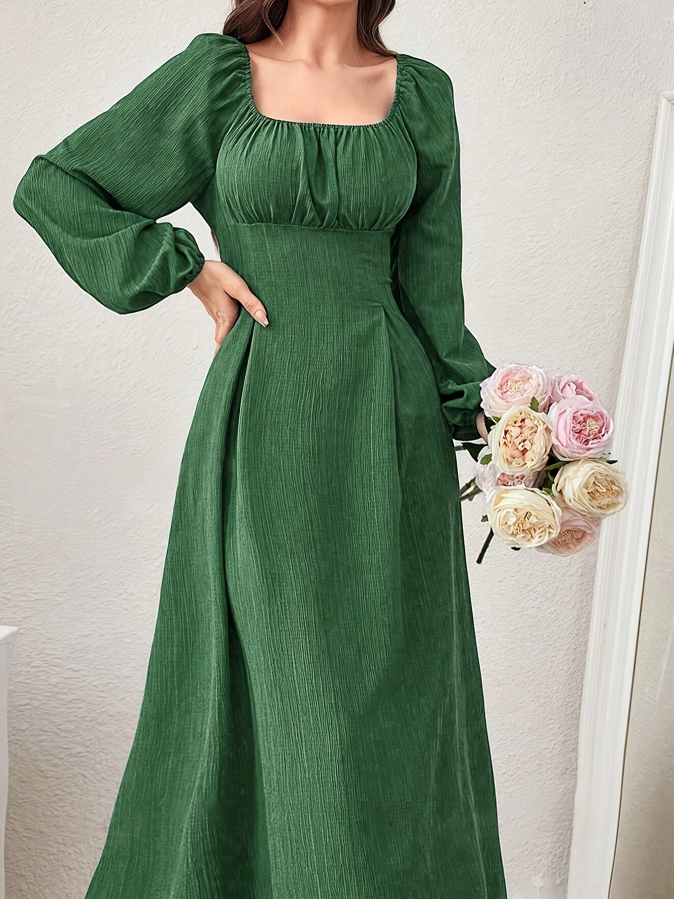 Leila Elegant Midi Dress with Cross Straps for Women Streetwear Style