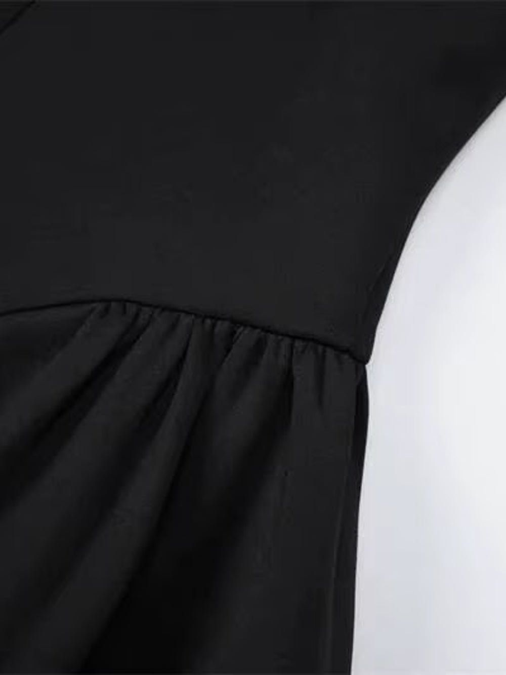 Noelle Contrast Halter Mini Dress
