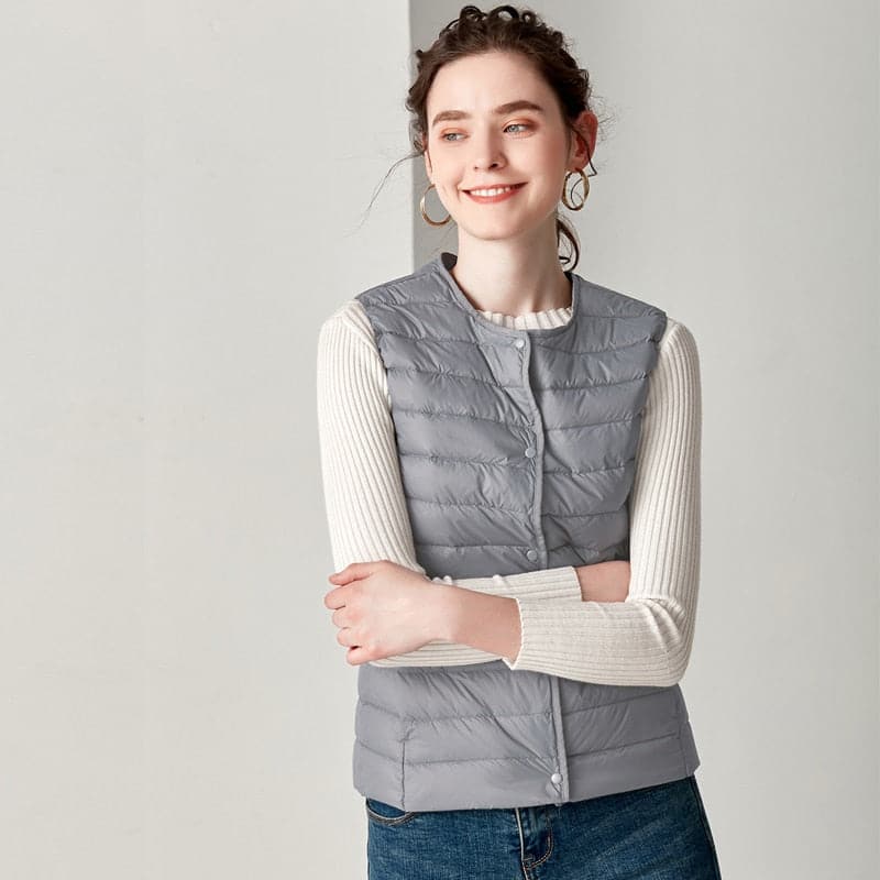 Winter Weightless Round Collar Sleeveless Duck Down Coat