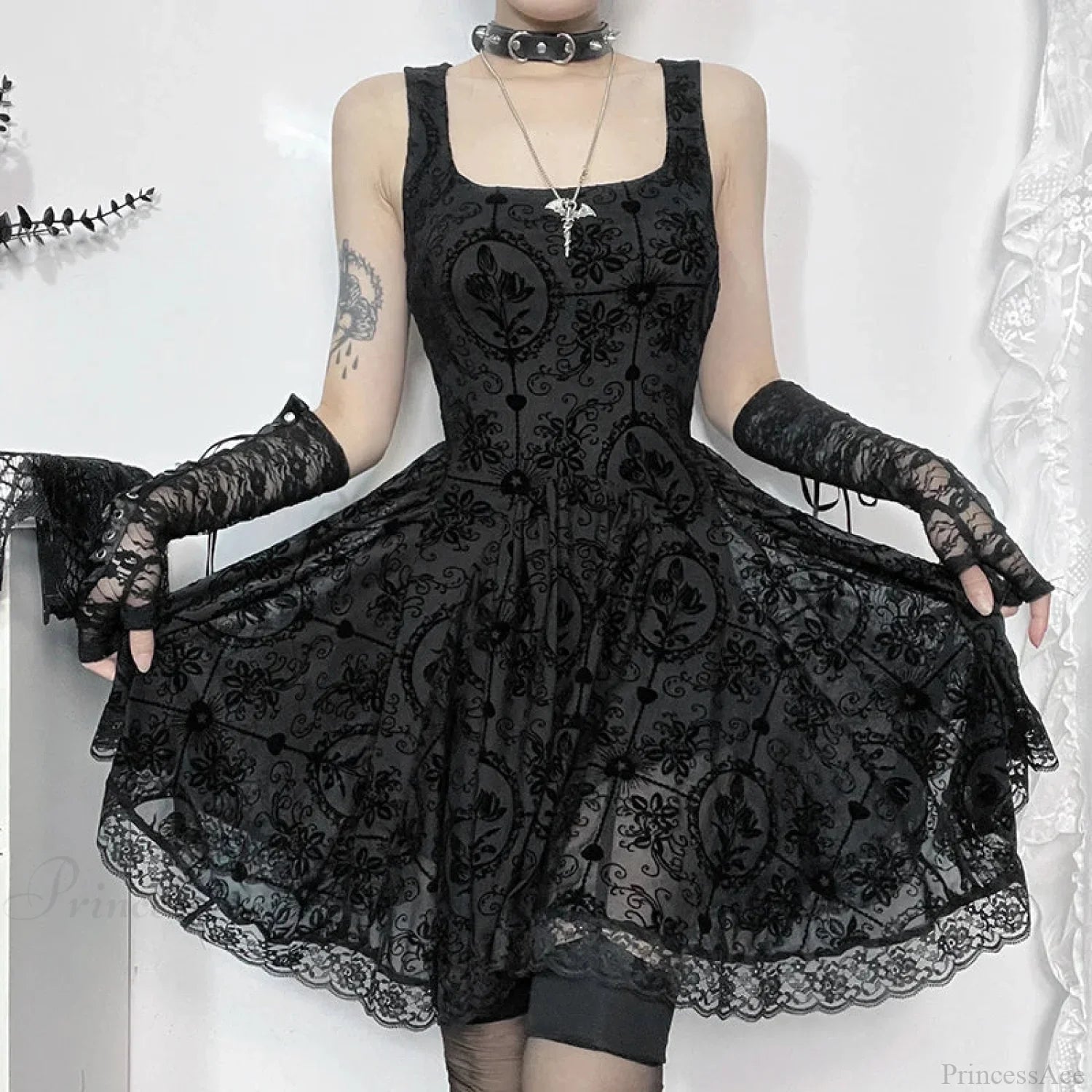 Soft Frilled Small Dress Black / S