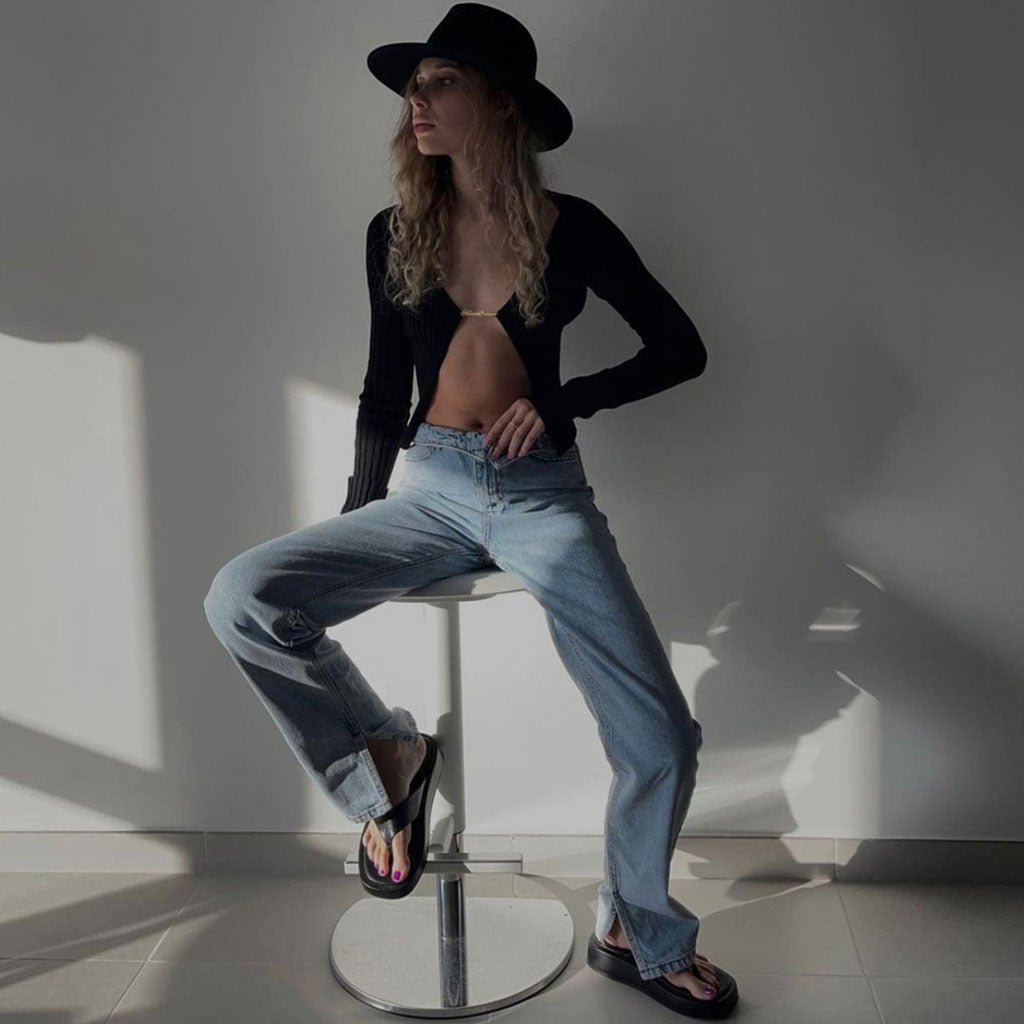 Black Off-Shoulder Chain Clasp Open Front Ribbed Cropped Cardigan