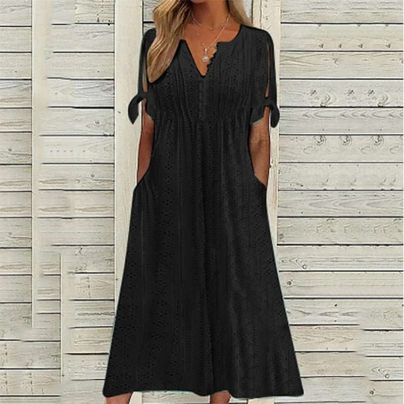 Sofía Minimalist Lace Dress Boutique Collection
