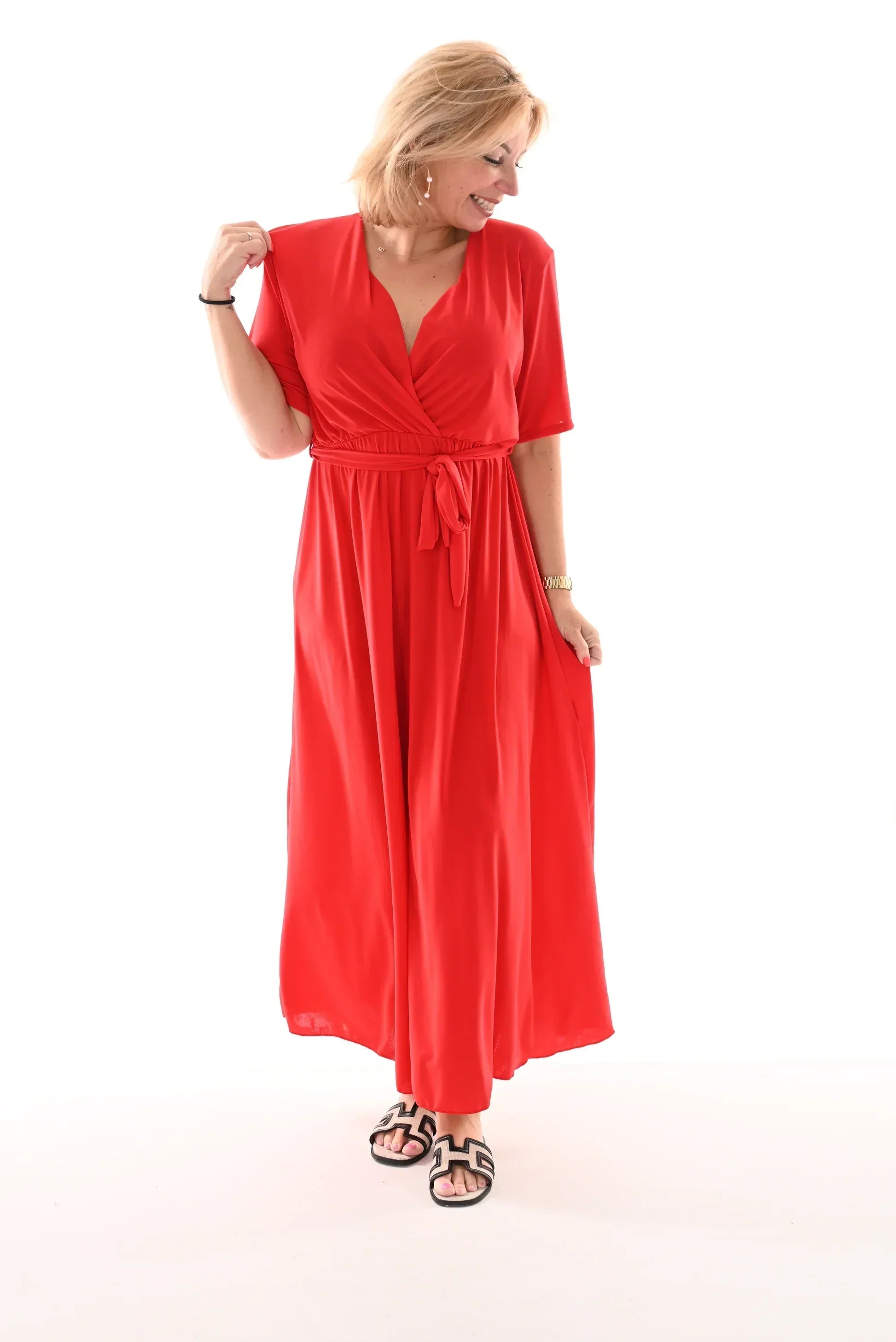 Leila Minimalist Maxi Dress Travel with Belt Designer Edit