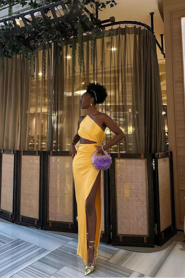 Chapman Elegant Maxi Dress