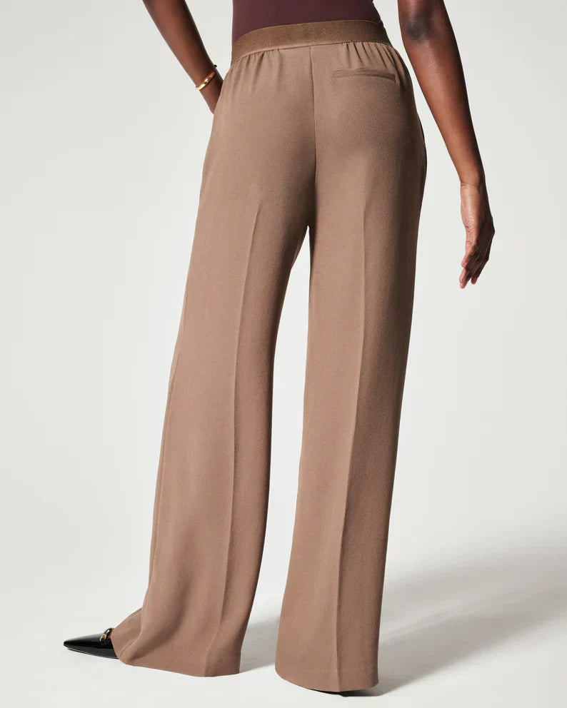 Crepe Pleated Pants