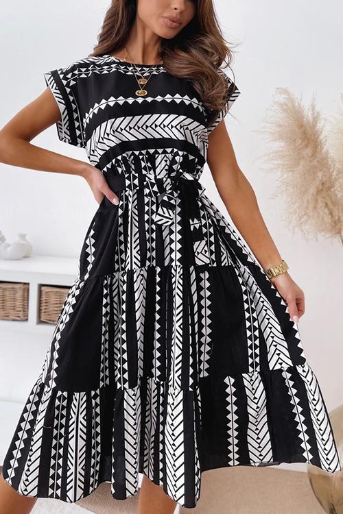 Elegantly Styled Dress for Everyday Wear