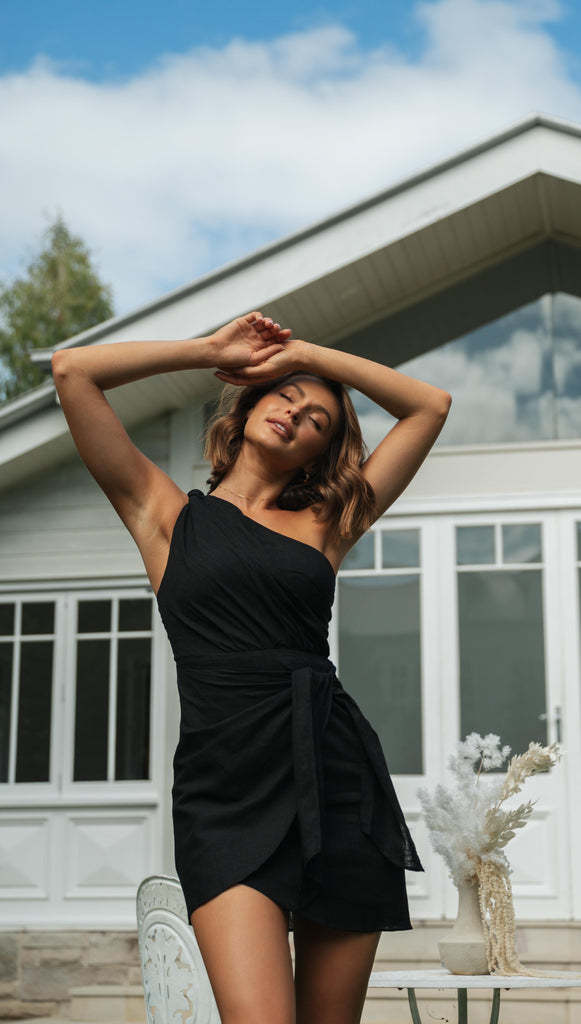 Elovie Mini Dress Black