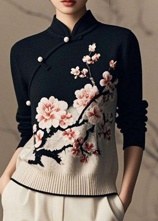 Sophisticated Sweater with a Clean Classic Look