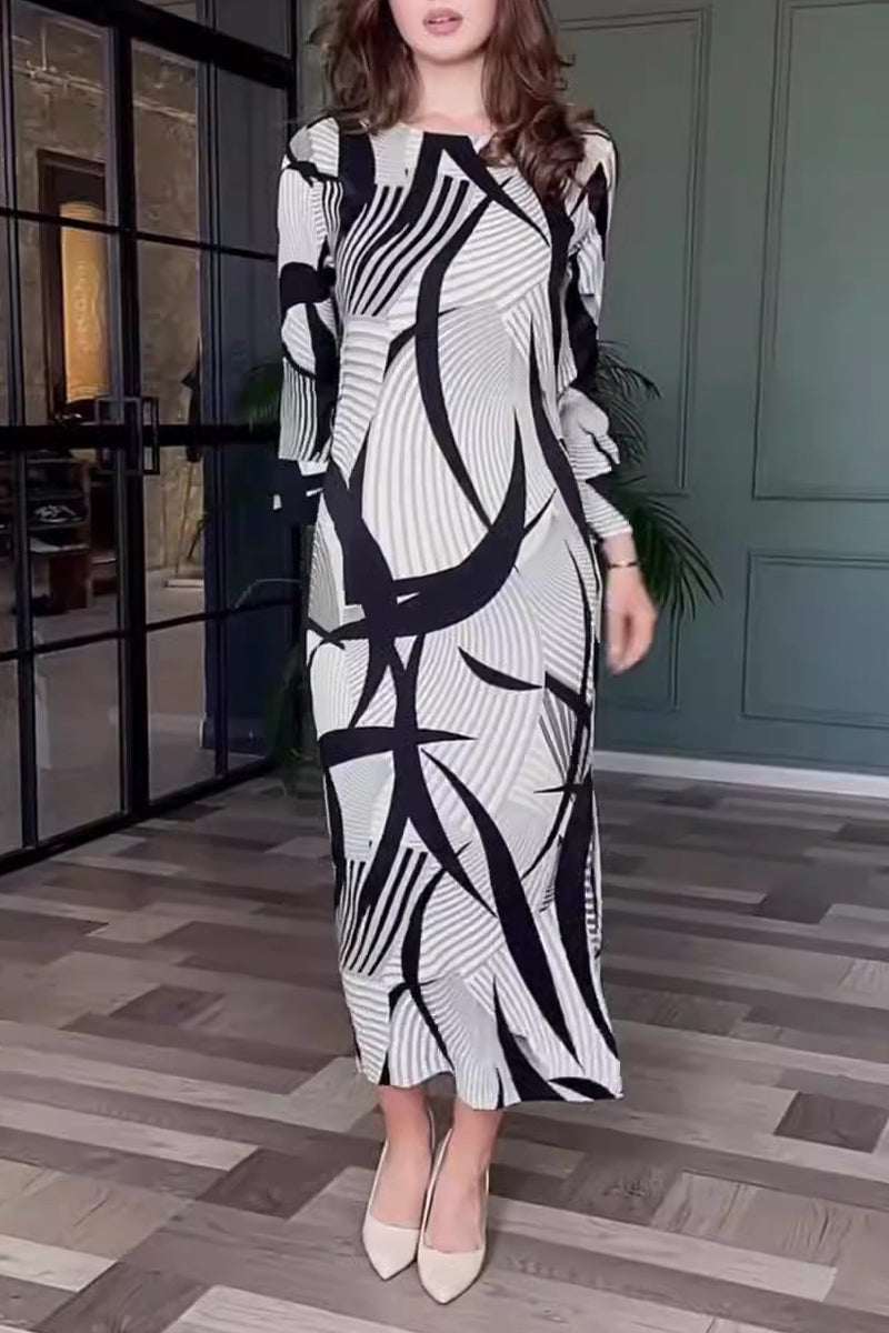 Rhiannon Chic Stripe Print with Belt Zipper, O Neck, a Line Dresses Designer Edit