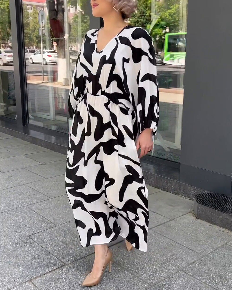 Elegant Long-Sleeved Dress with Fashion Print