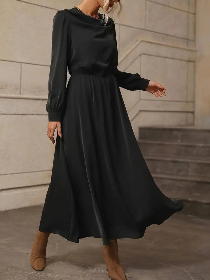 Soraya Simple And Stylish Dress with Classic Everyday Styling