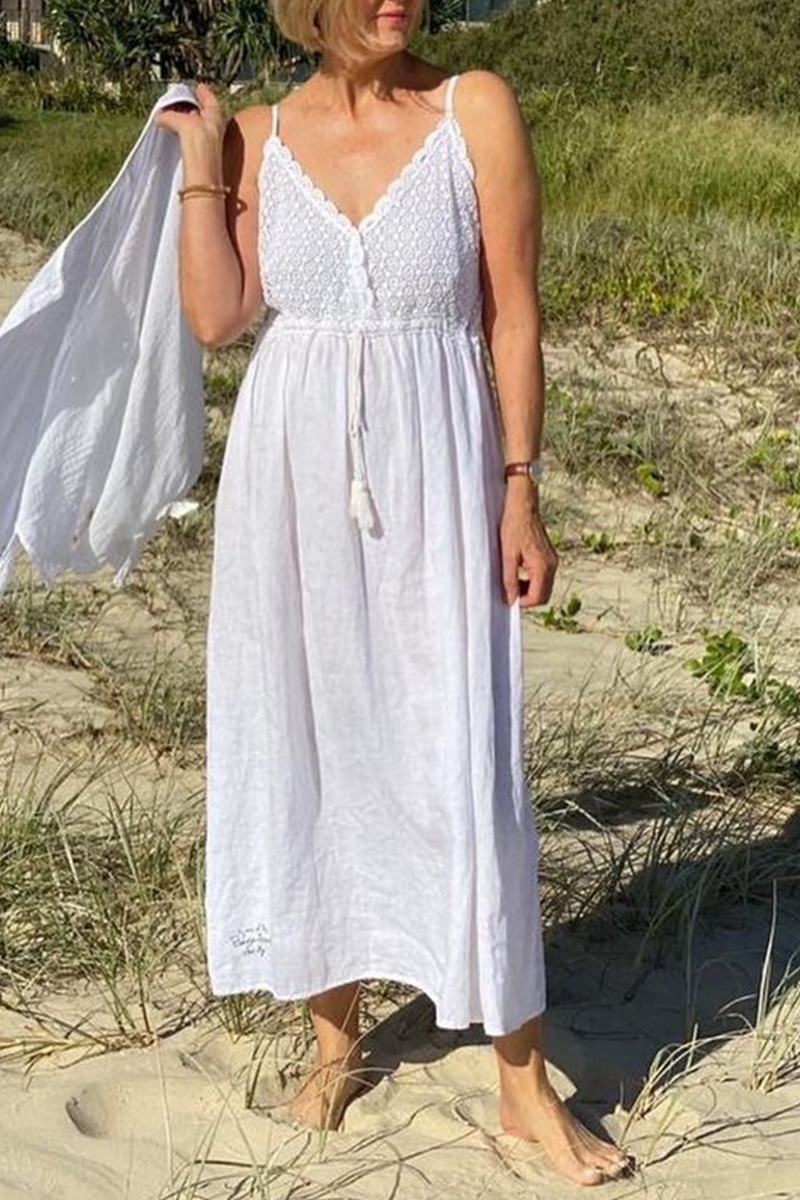 Beautifully Crafted Dress in a Classic Style