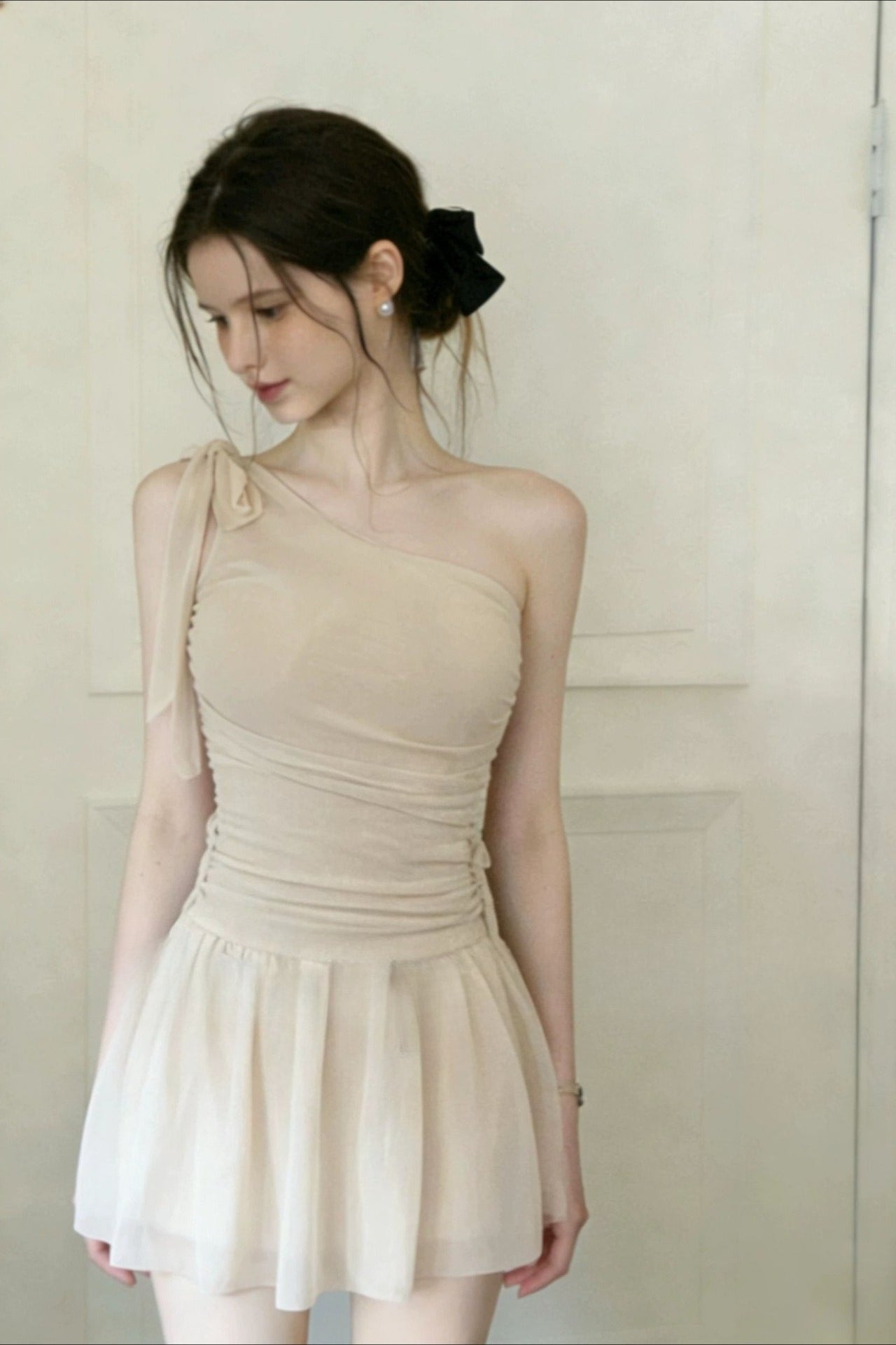 Romantic Solid Waist Cinch One Shoulder Bow One Piece Swimwear