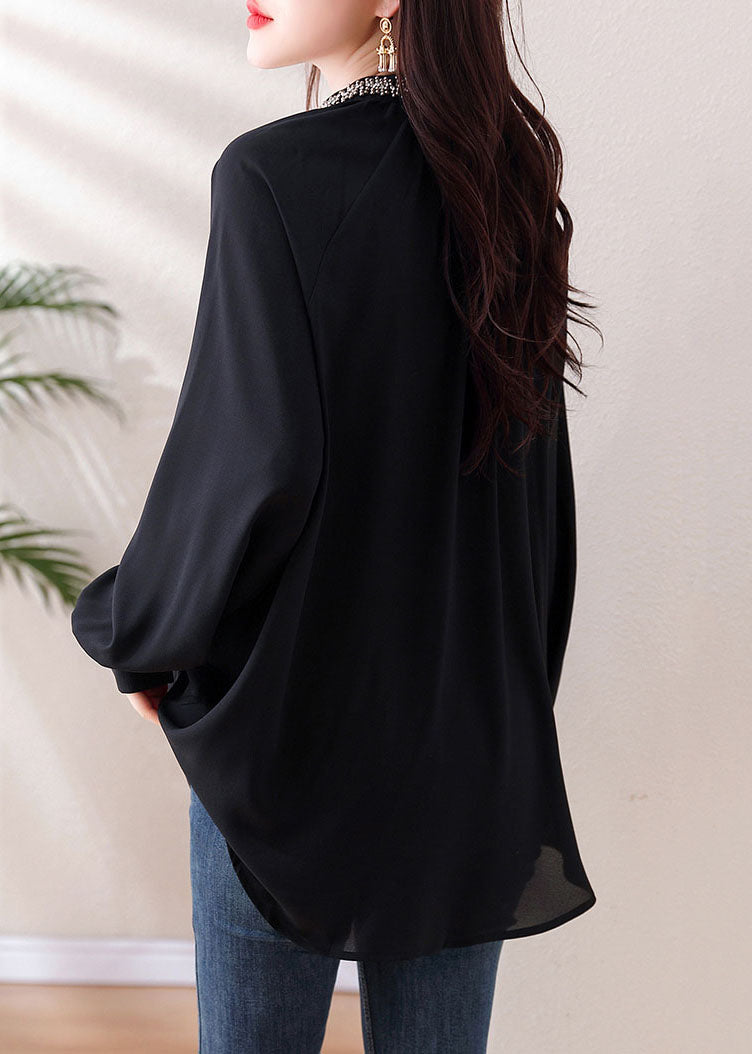 Classic Vintage Shirt with a Flattering Fit