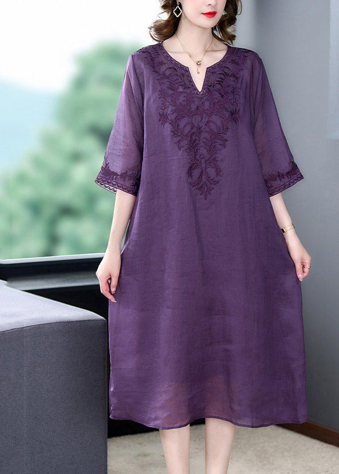 Sophisticated Dress with a Clean Classic Look