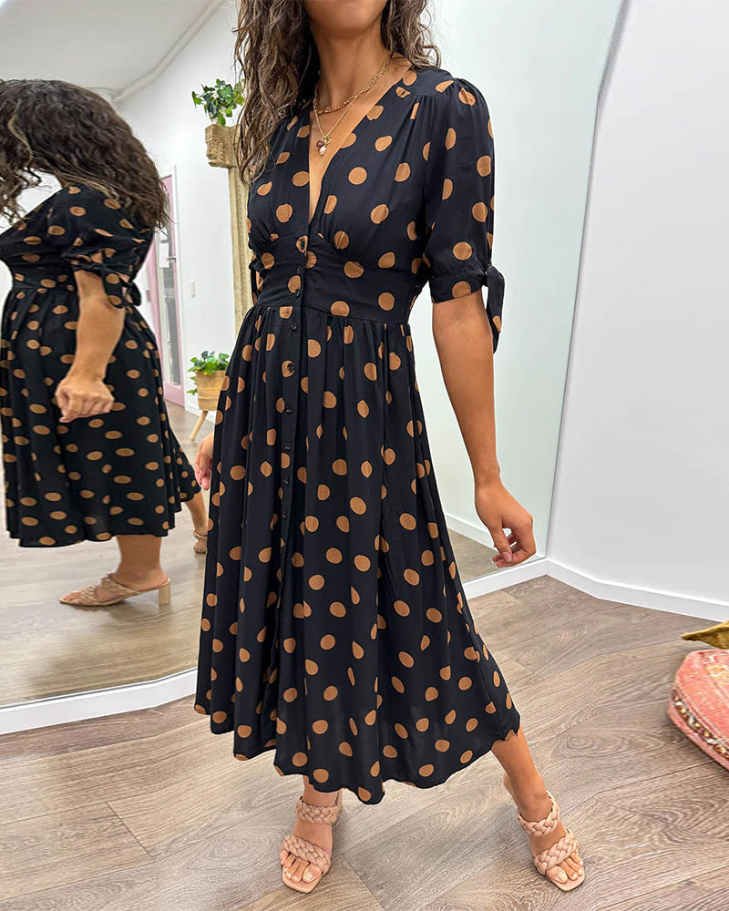 Soledad Aesthetic V Neck Dress with Polka Dots Evening Wear Edit