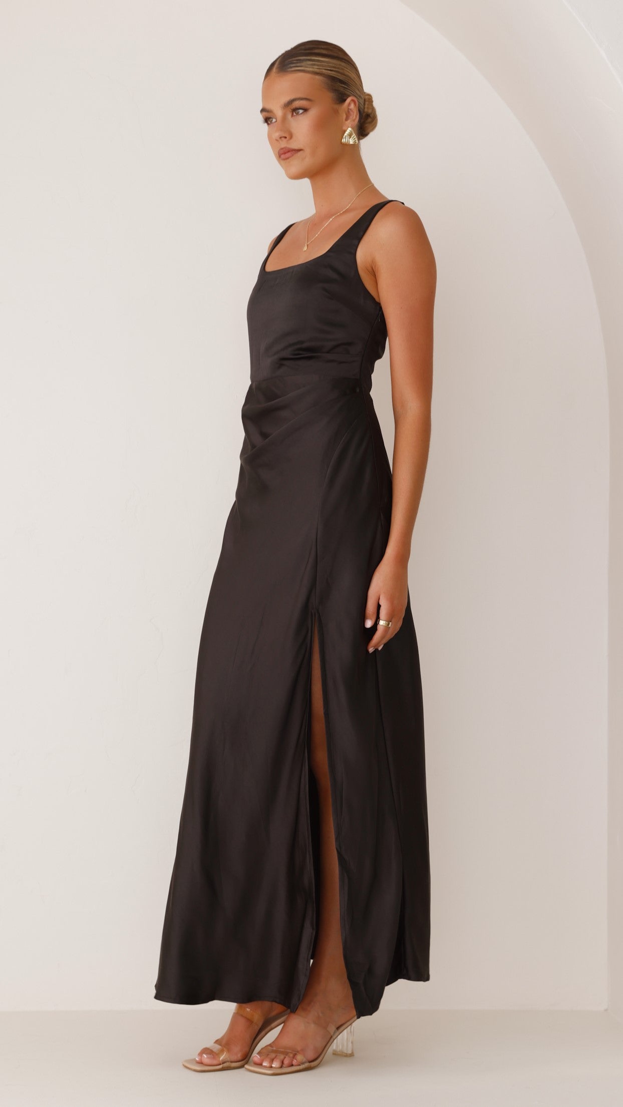 Wendy Exclusive Maxi Dress Black Elevated Occasion Wear