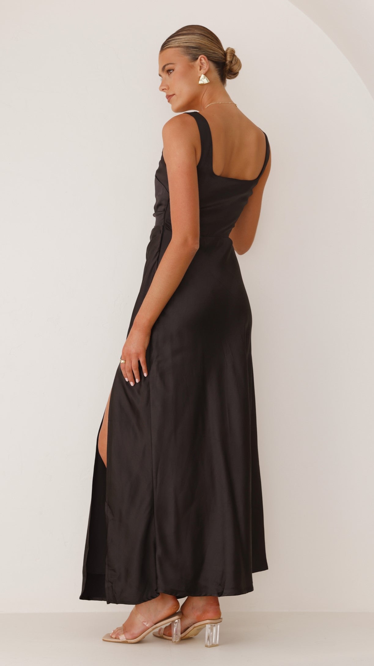Wendy Exclusive Maxi Dress Black Elevated Occasion Wear