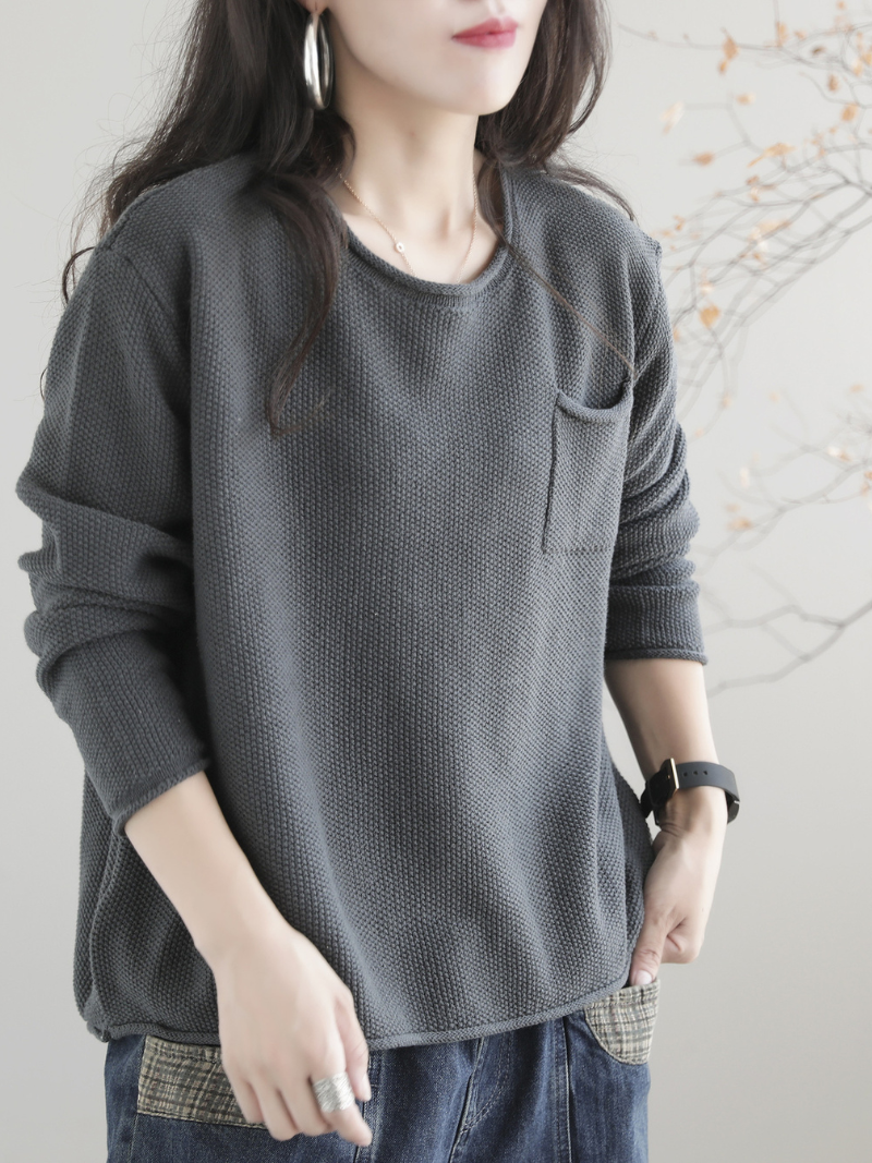 Round Neck Patch Pocket Long Sleeve Loose Knit Sweater