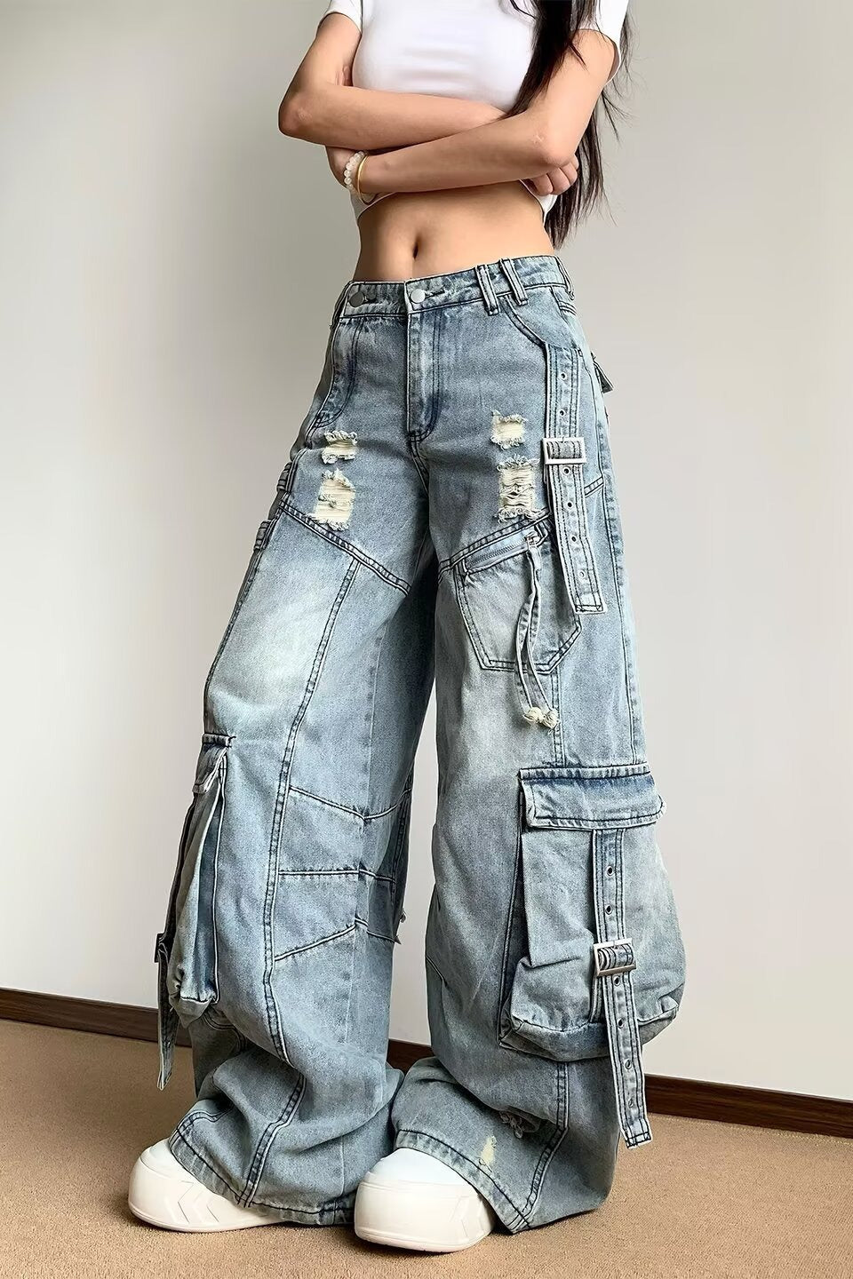 Design Detail Wide Leg Jeans